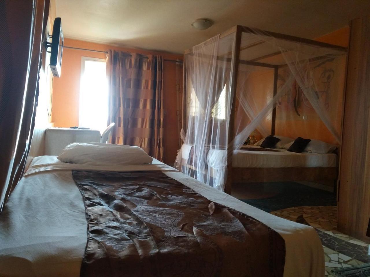 Africa 6 Plage Сомоне Екстер'єр фото