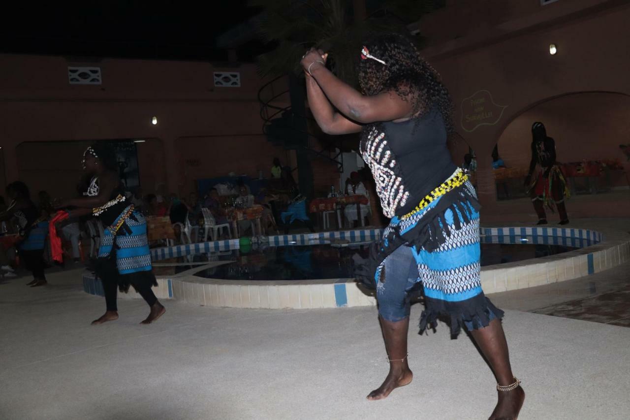 Africa 6 Plage Сомоне Екстер'єр фото